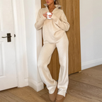 Kim | Conjunto de Malha com Saia