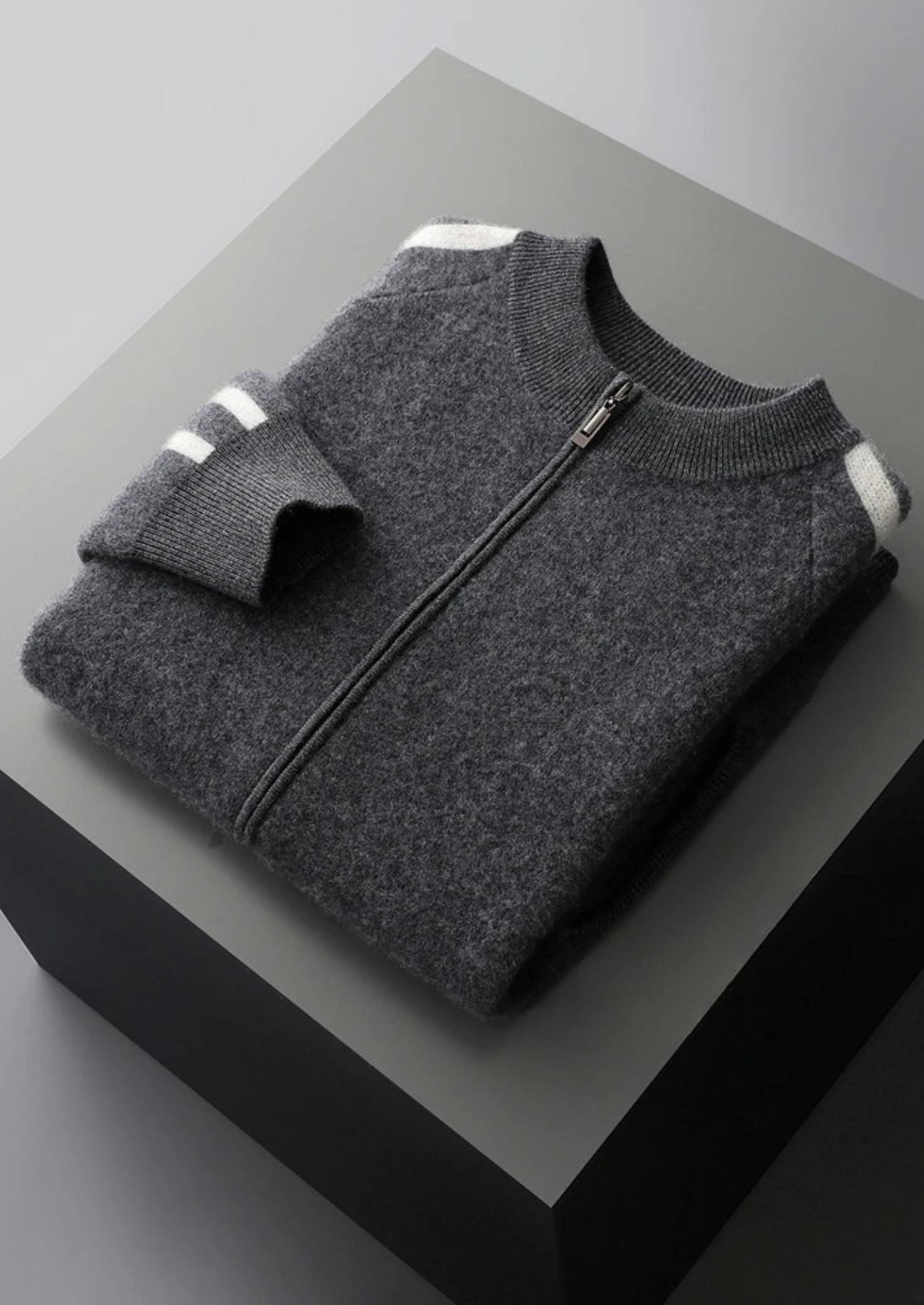 LIVAA Cardigan Listrado em Lã