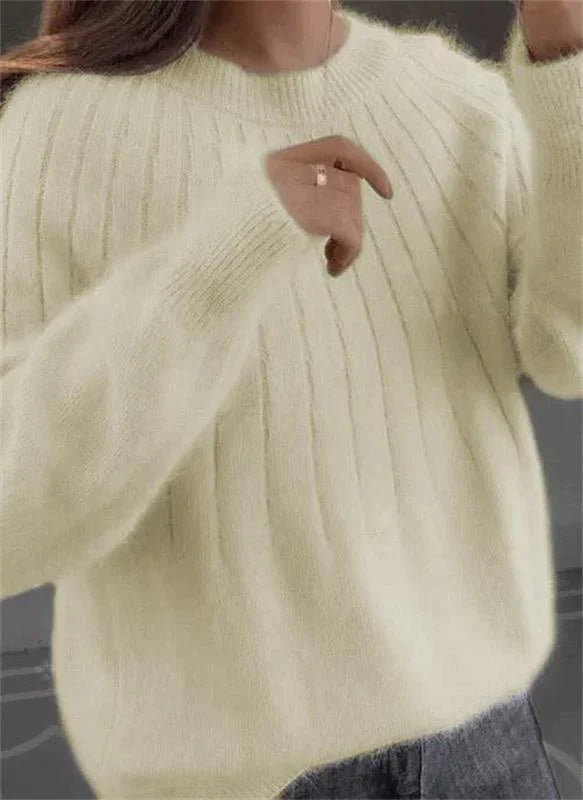 Suéter Fluffy Tricotado Feminino