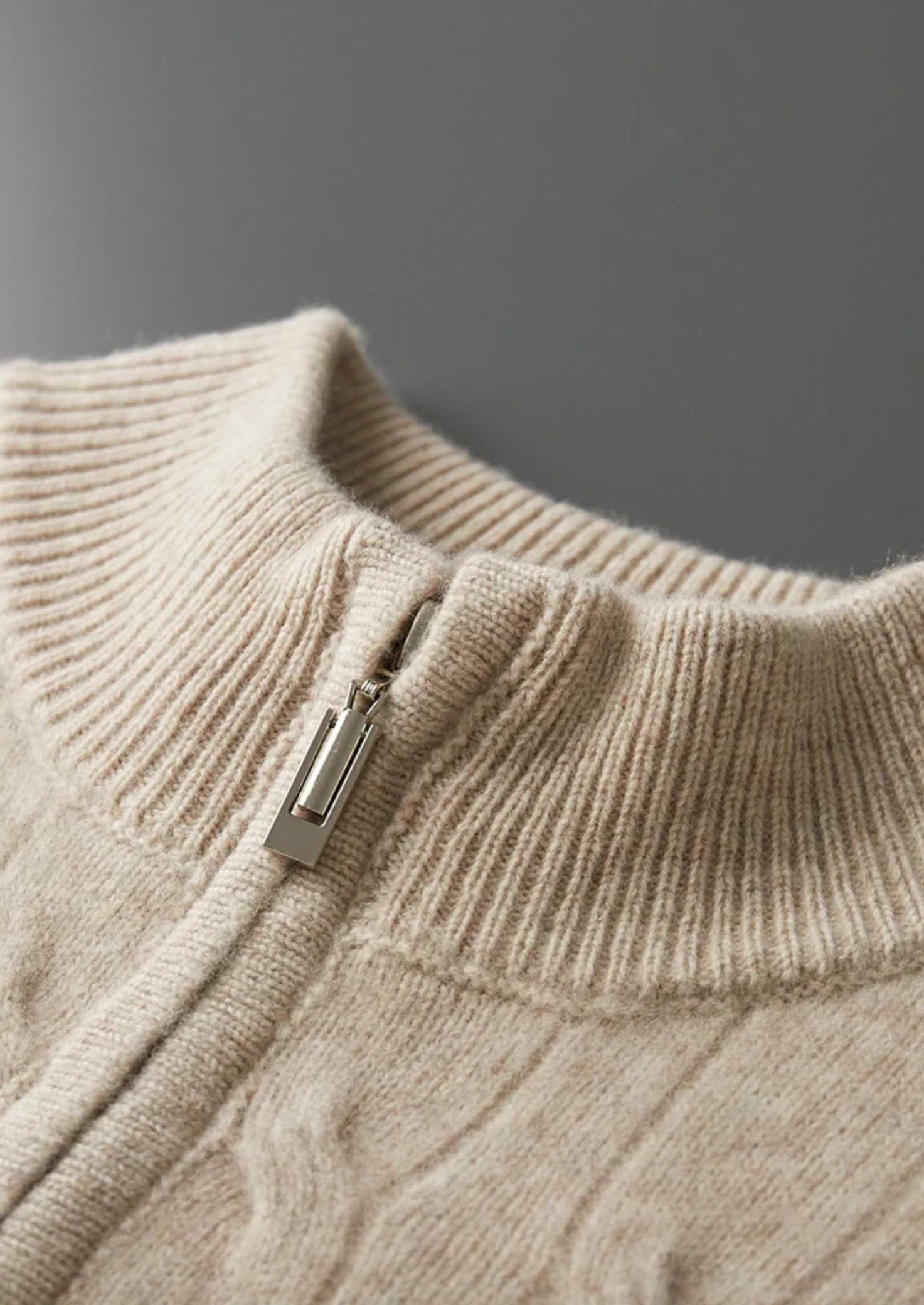 LIVAA Sweater com Zíper Frontal