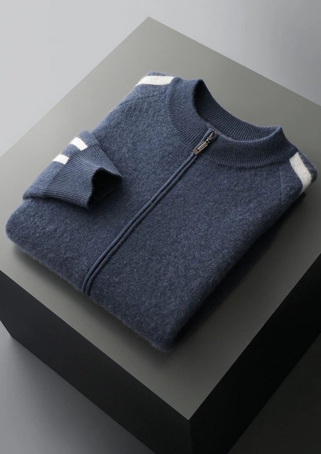 LIVAA Cardigan Listrado em Lã