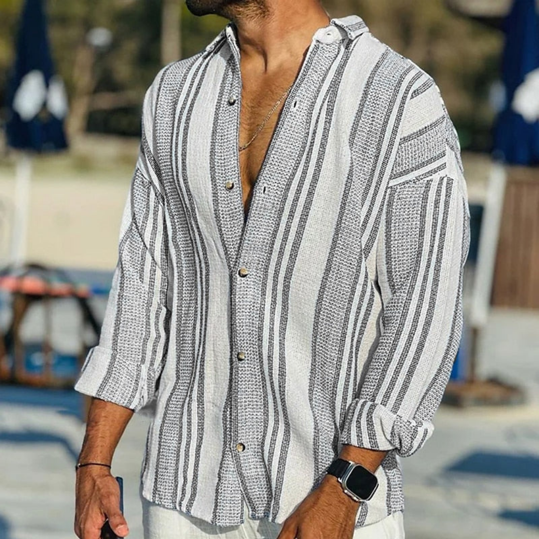 Camisa Masculina de Botão com Estampa de Riscas e Manga Longa