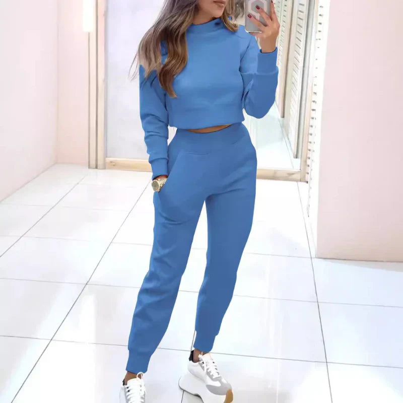 Conjunto Feminino Confortável de Duas Peças com Suéter Cortado