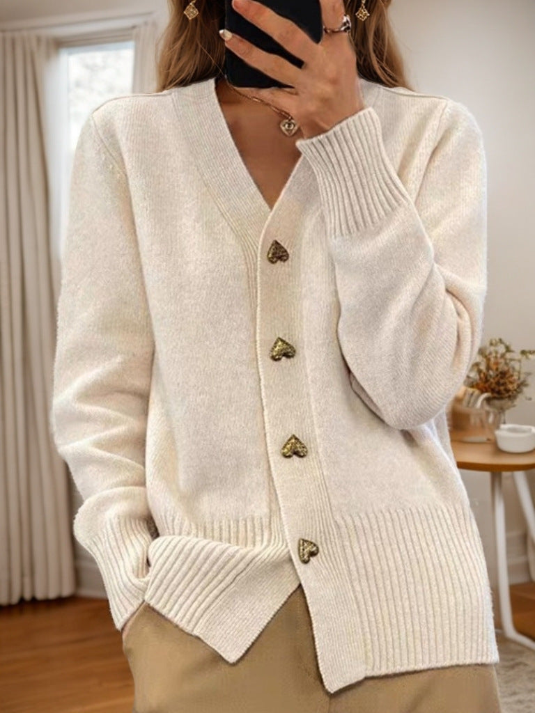Kira - Cardigan de Tricô com Botões em Coração