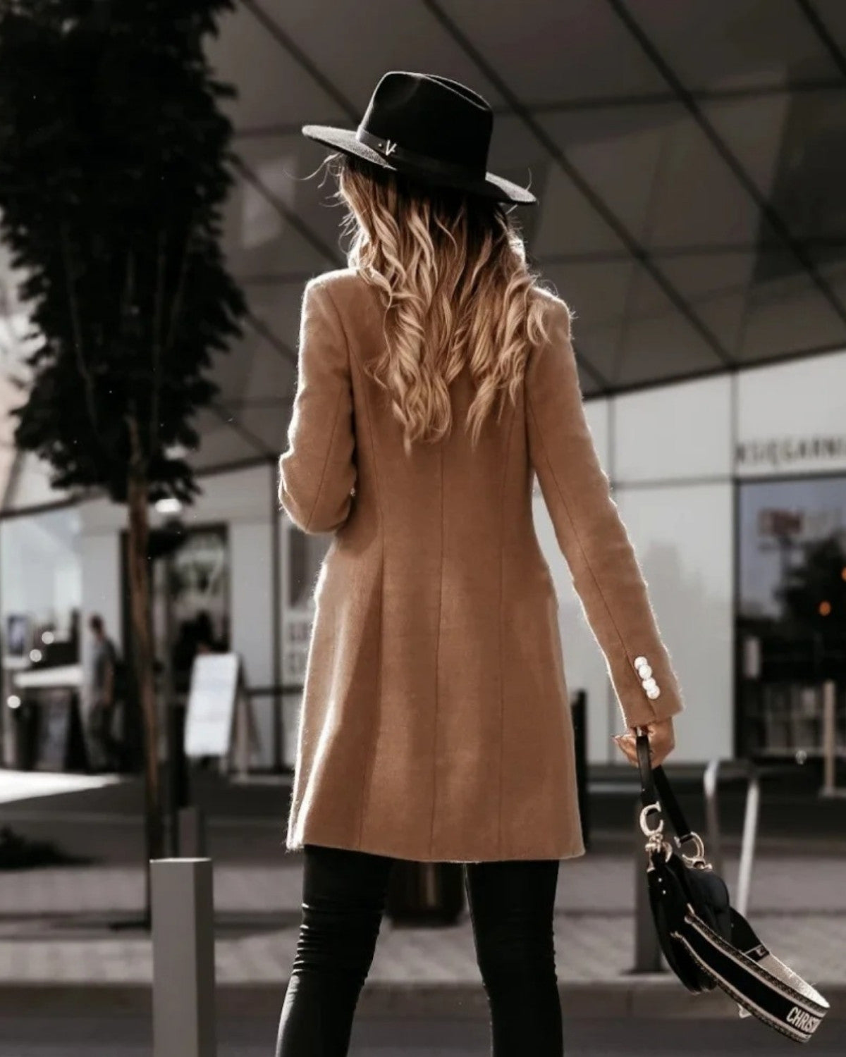 Blazer Slim Fit Feminino com Dupla Abotoadura