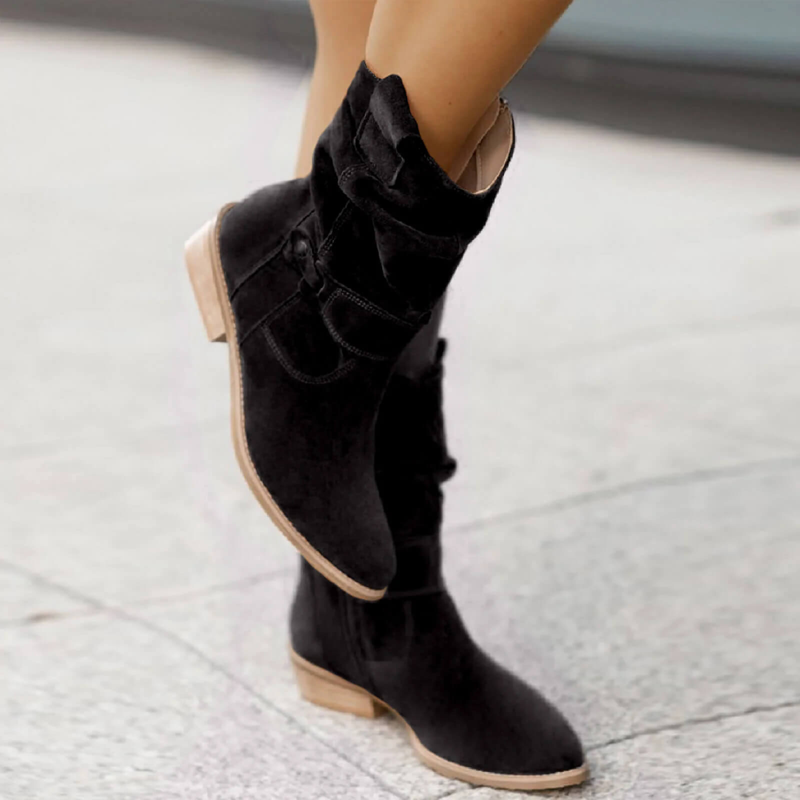 Botins Femininos em Camurça Marrom – Conforto e Qualidade para o Dia a Dia