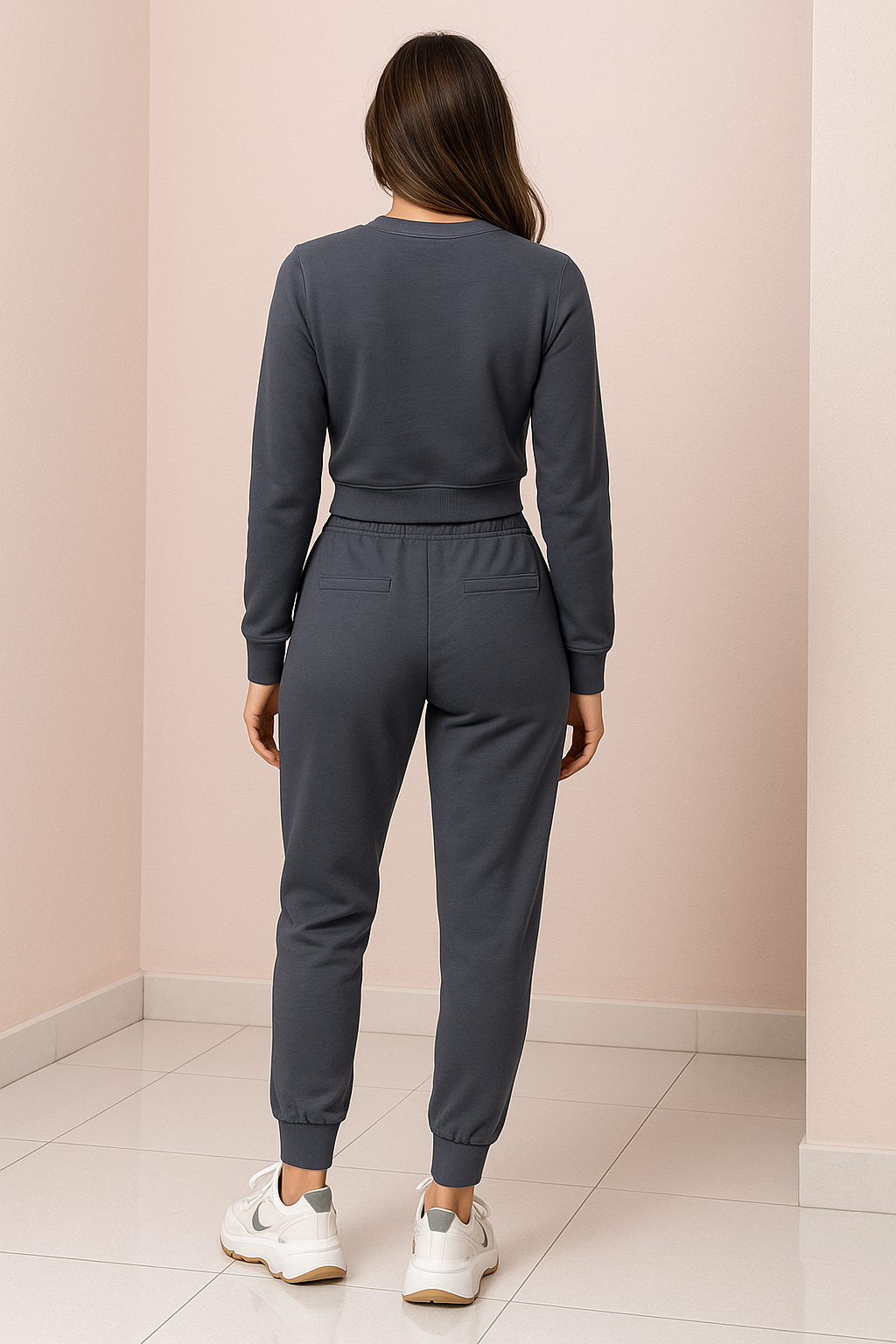Conjunto Feminino Confortável de Duas Peças com Suéter Cortado