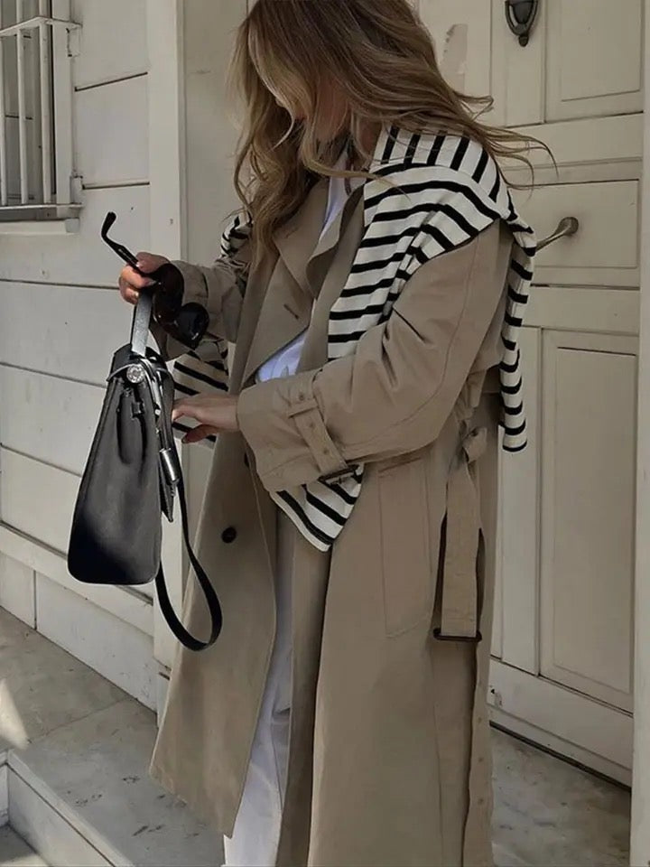 Elegante Casaco Trench Amara