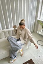 NOLA - Cardigan Feminino em Tricô com Botões