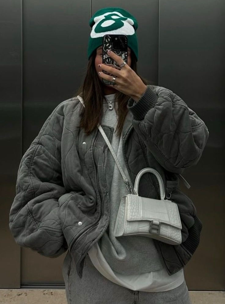 Casaco Feminino Bomber Acolchoado com Gola Canelada - Estilo Casual e Confortável