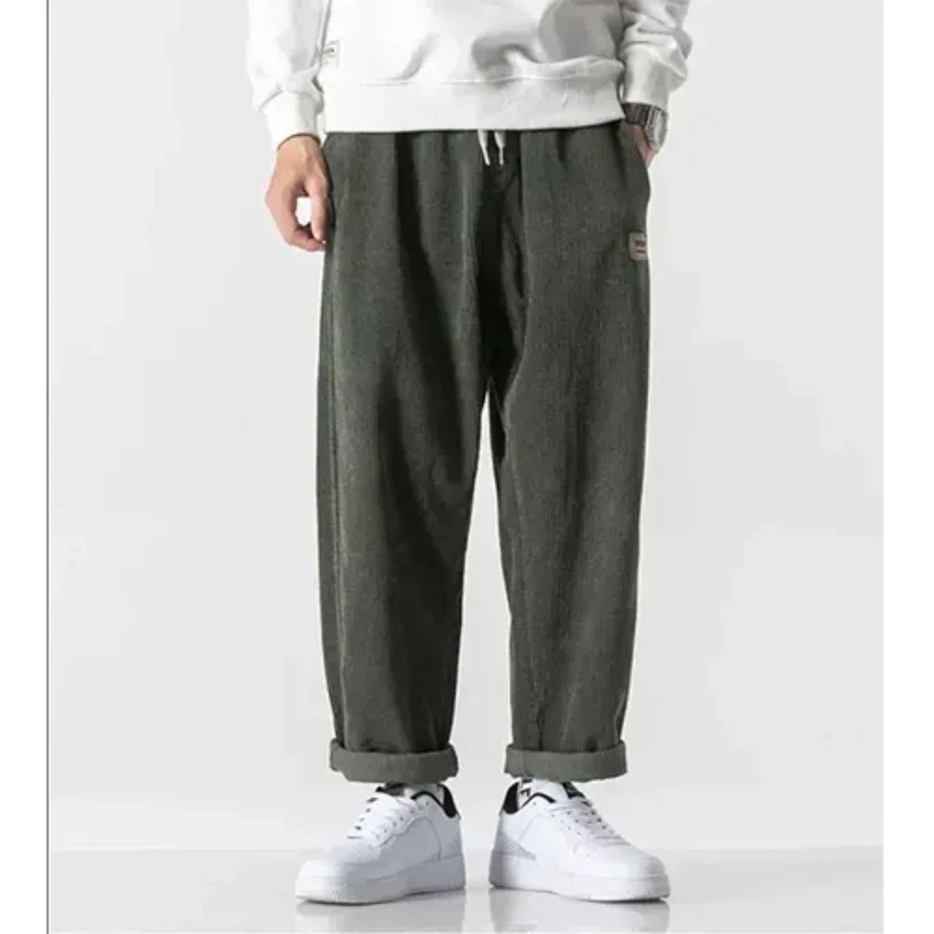 Mylona | Estilosas Calças de Jogging Masculinas | Corte Largura