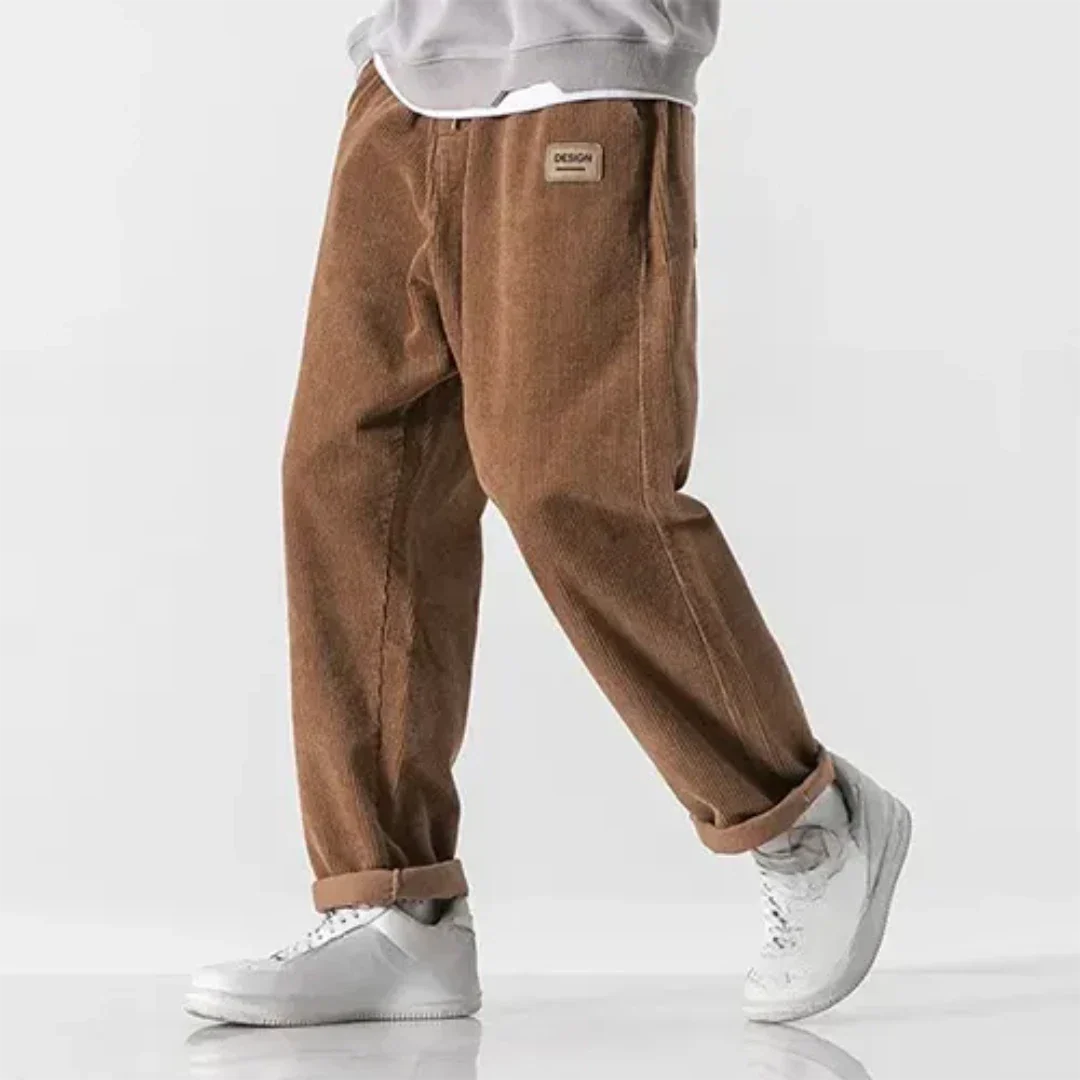Mylona | Estilosas Calças de Jogging Masculinas | Corte Largura