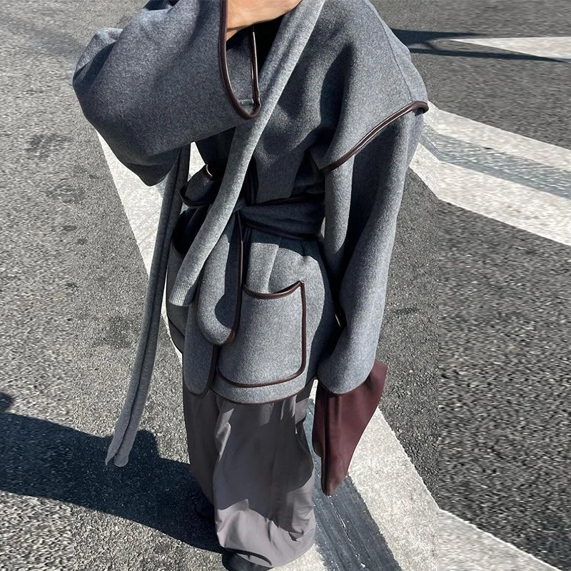 Casaco Cinza Oversized Feminino com Cinto para o Outono
