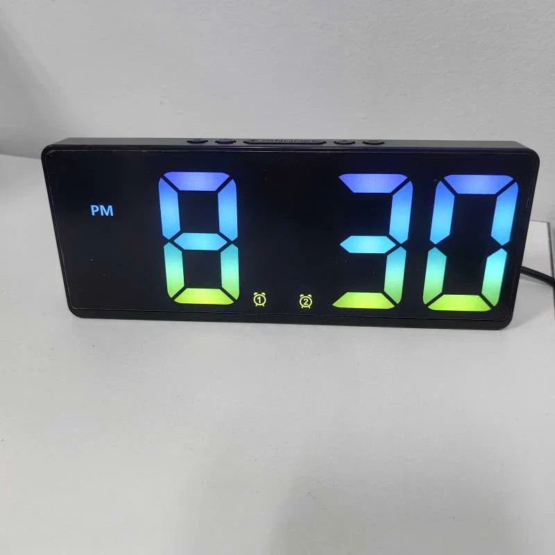 Relógio Inteligente LED com Controle por Voz