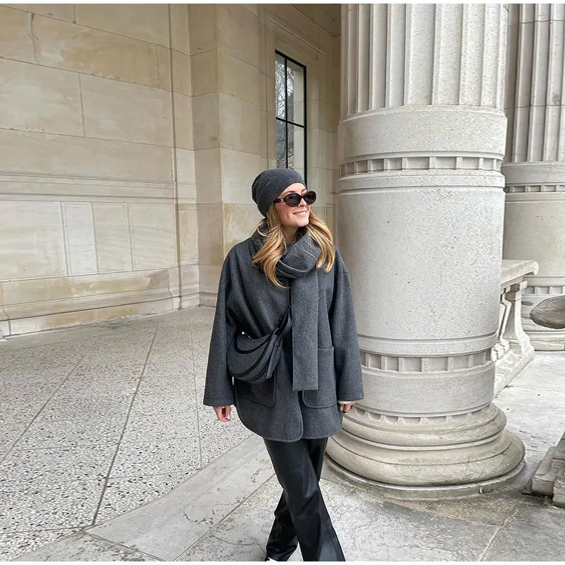 Casaco Oversized de Lã Elara - Luxo e Conforto