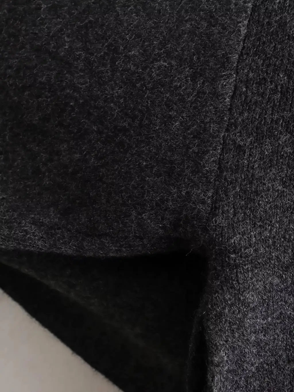 Casaco Oversized de Lã Elara - Luxo e Conforto