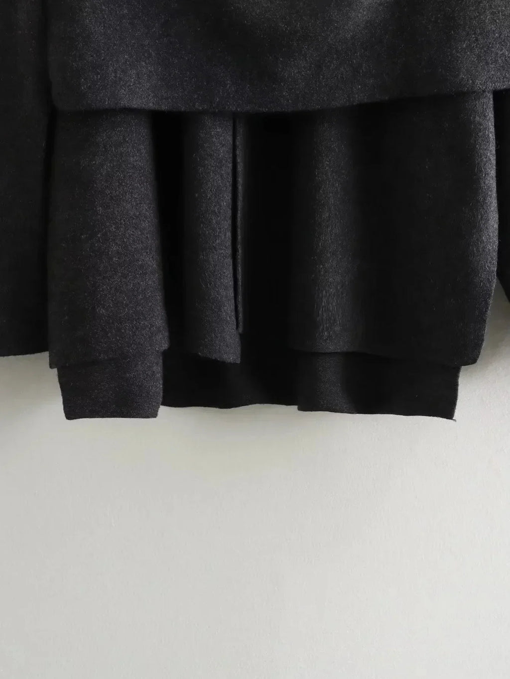 Casaco Oversized de Lã Elara - Luxo e Conforto