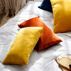 Almofada Elegante em Veludo Premium