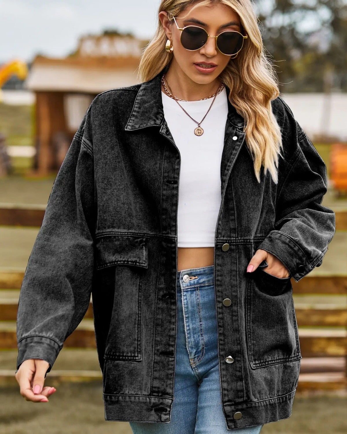 Casaco Oversized de Denim Elegante com Fecho de Botão para Mulheres