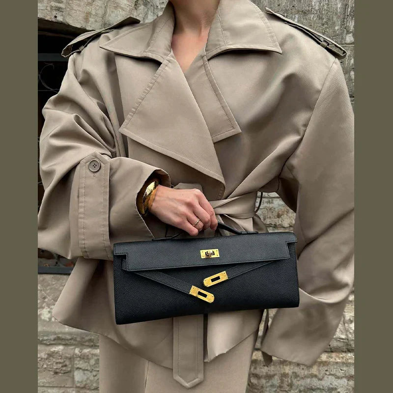 Casaco Trench Curto Vintage Feminino com Colarinho Reversível e Ombros Almofadados - Elegância Chic para Mulheres
