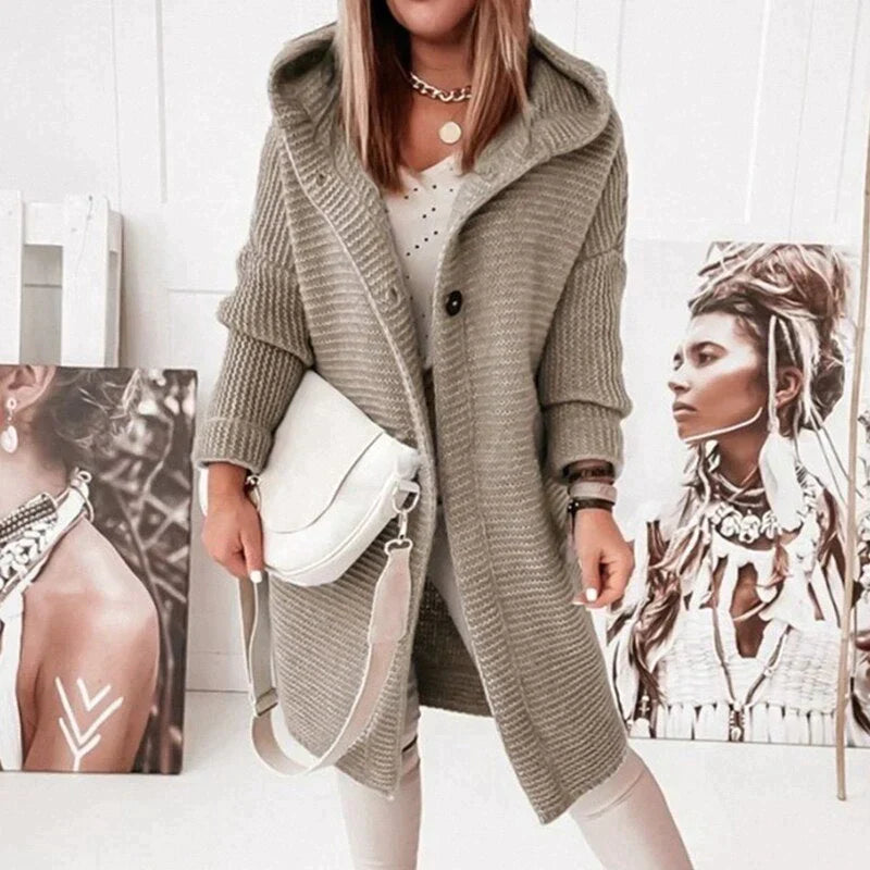 Casaco Midi de Inverno Feminino com Capuz e Fecho de Botão
