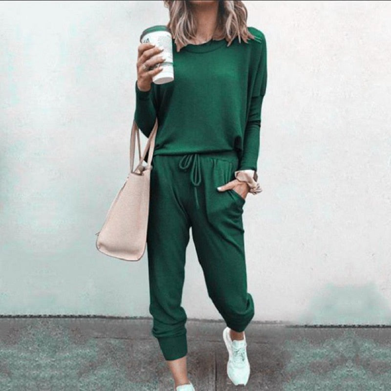 Adel | Conjunto Feminino de Jogging Confortável e Macio em Duas Peças