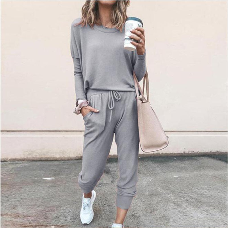 Adel | Conjunto Feminino de Jogging Confortável e Macio em Duas Peças