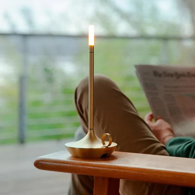Aurelia Mesa Lamp