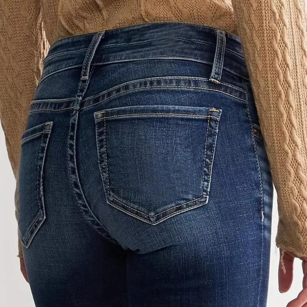 Hilary | Calças Elegantes com Detalhe em Sisa