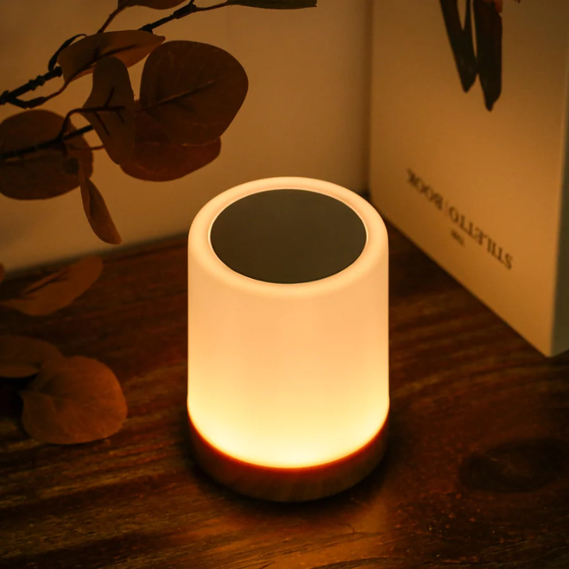 Abajur Moderno com Efeito Luminoso - LuxeTouch