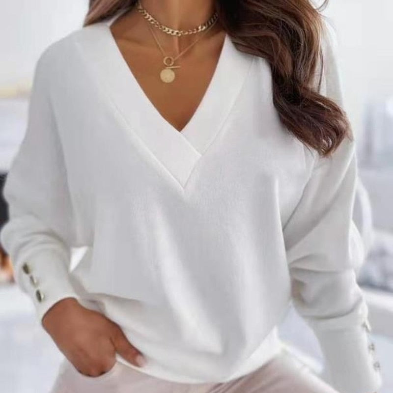 Suéter Lix com Decote em V | Jumper Feminino Confortável com Detalhes em Botões Dourados