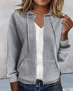 Monique | Colete Casual com Bolsos e Cordões Ajustáveis
