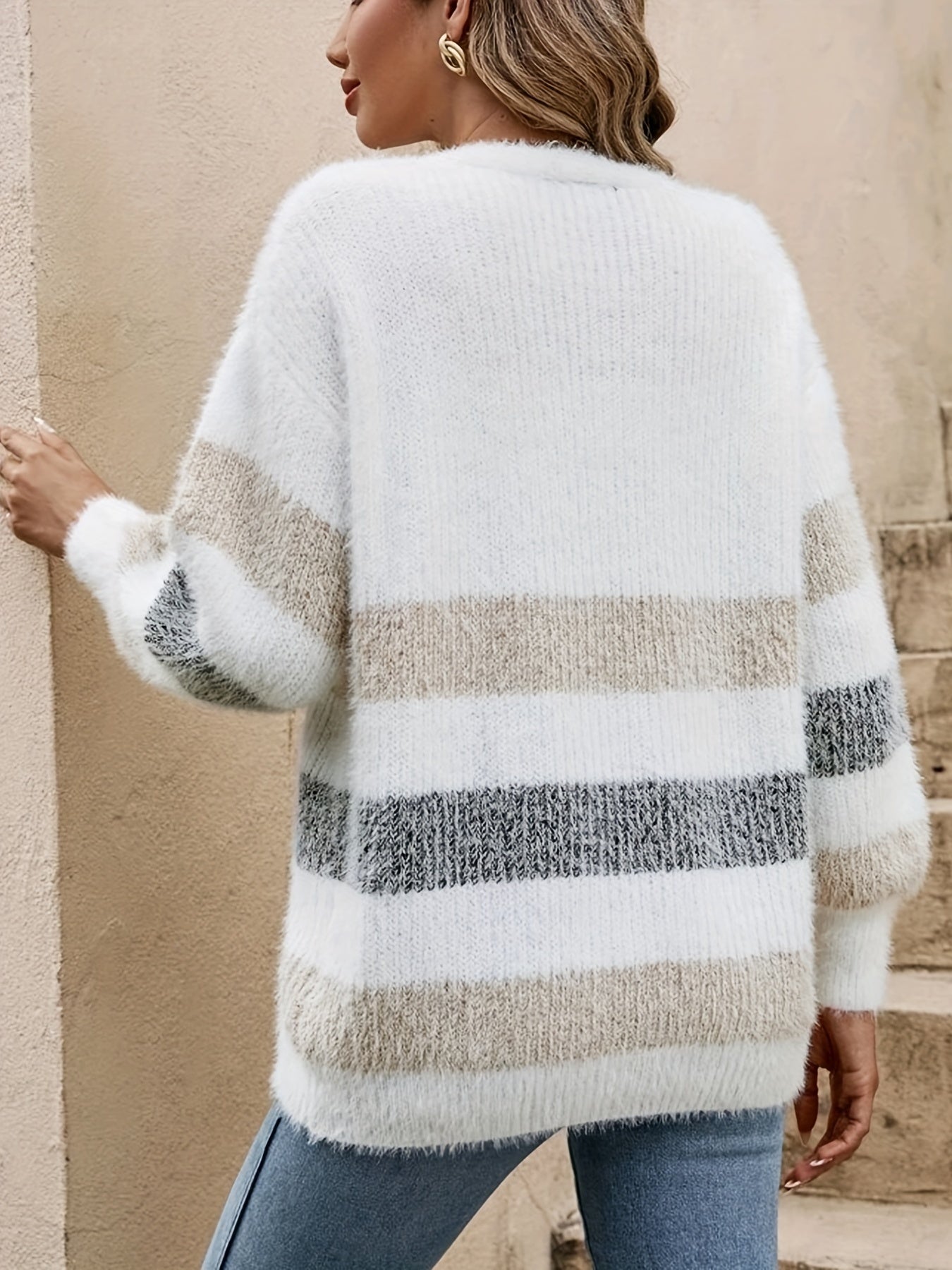 Nina | Cardigan de Tricô em Cores Contrastantes com Decote em V