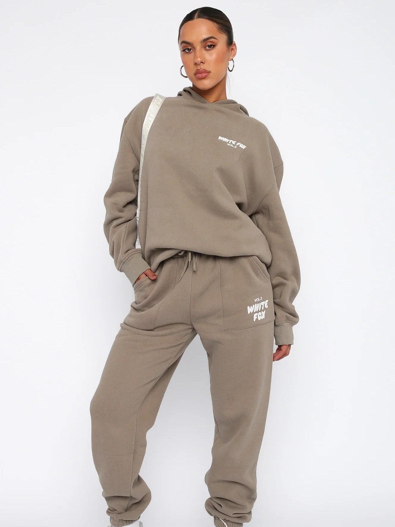 Noa | Conjunto Esportivo Raposa Branca
