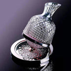 Elegante Decantador de Cristal con Diseño Rotativo
