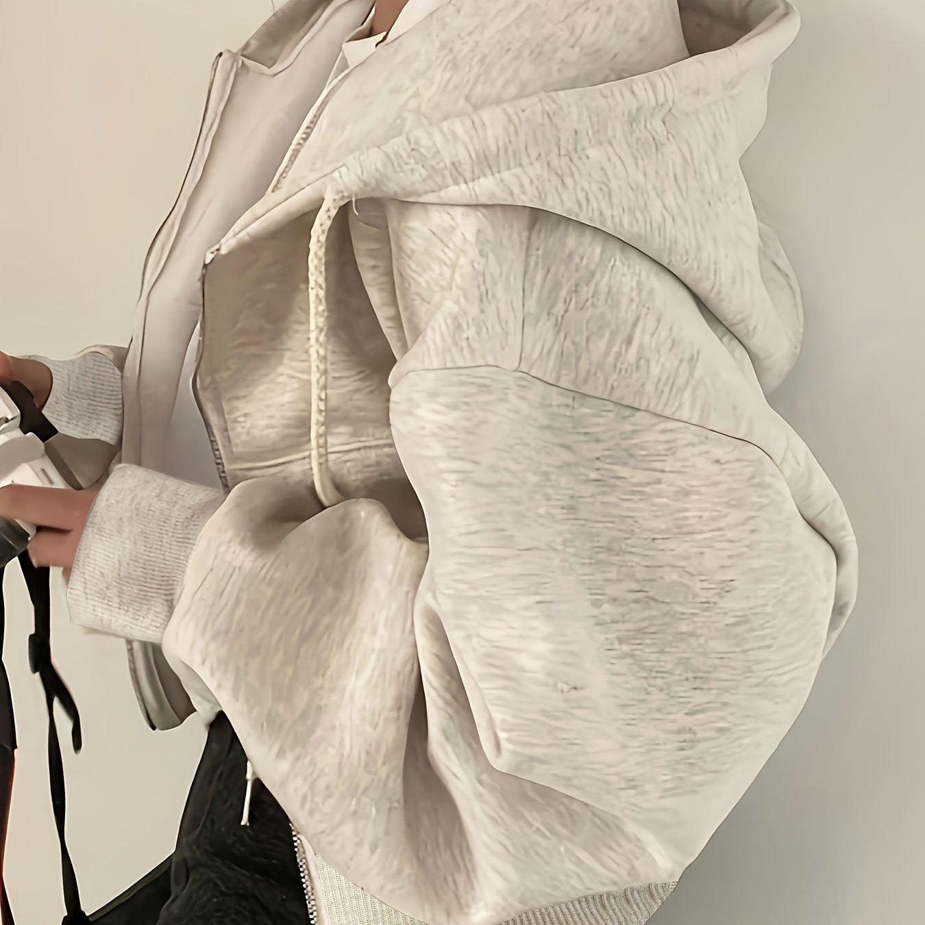 Sophie | Hoodie com Zíper e Ajuste de Cordão