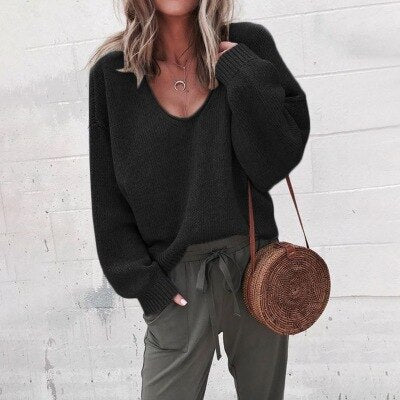 Suéter Oversized Feminino Plus Size com Decote V Profundo