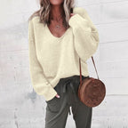 Suéter Oversized Feminino Plus Size com Decote V Profundo